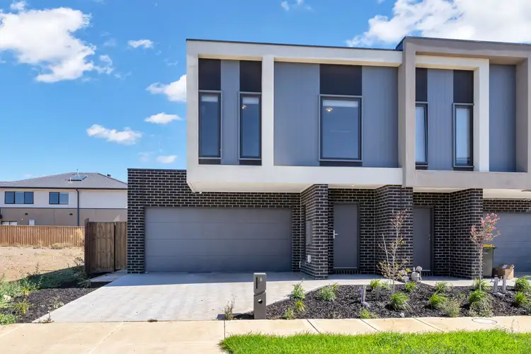 6 Shorthorn Way