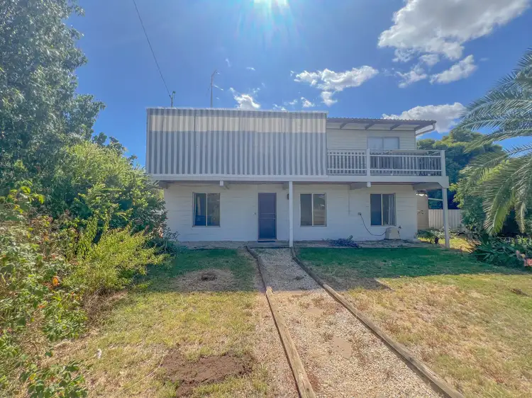 93 Neeld Street, Wyalong NSW 2671