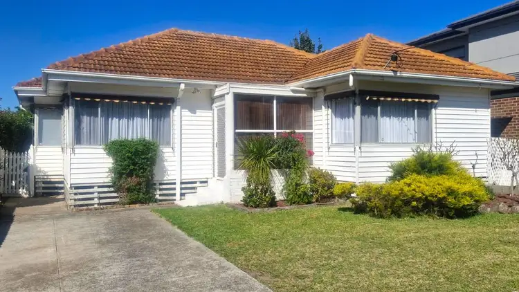 4 Spratling Street