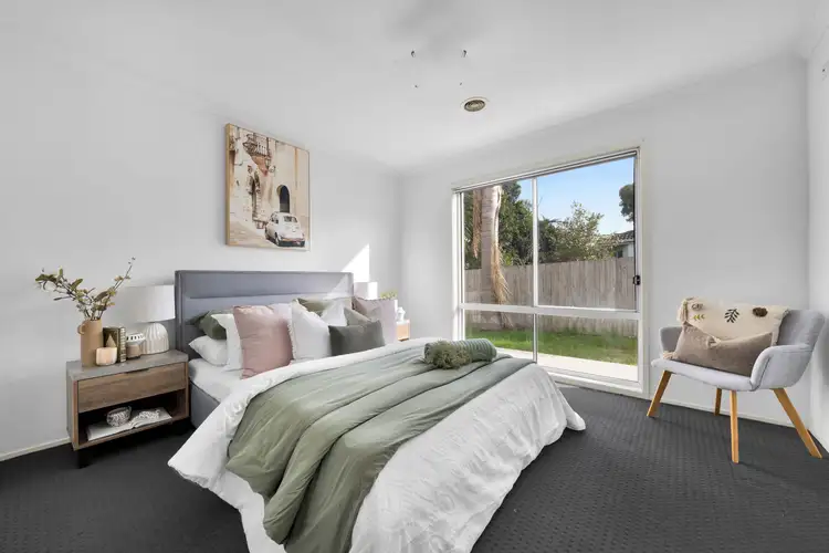 Fourth view of Homely house listing, 2 Oleander Court, Skye VIC 3977