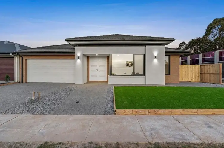 13 Rawson Circuit