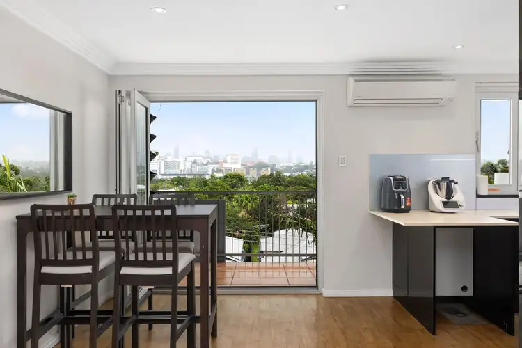 18/3 Cox Road, Windsor QLD 4030