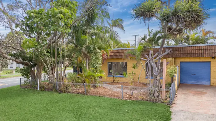 Fourth view of Homely semi-detached listing, Unit 1/27 Currimundi Road, Currimundi QLD 4551