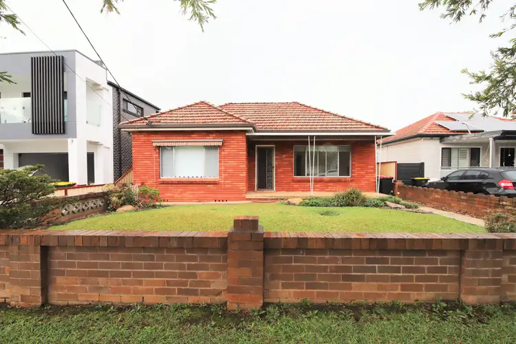21 Ivy Street