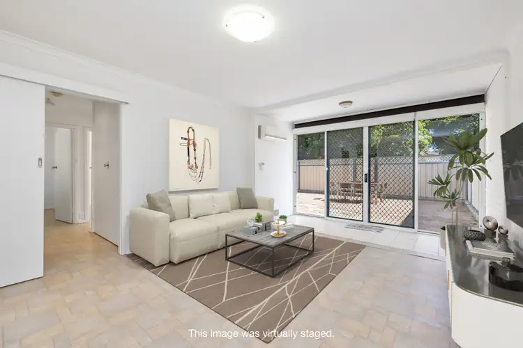 5 Melinga Court, Karawara WA 6152