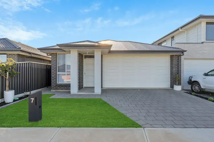 7 Mcmillan Circuit, Gillman SA 5013
