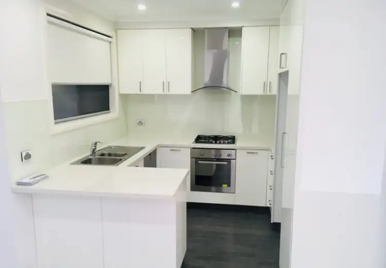 Second view of Homely house listing, 6 Pelham Court, Epping VIC 3076