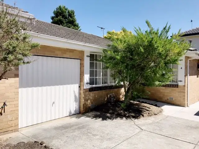 4/84 Mahoneys Road, Forest Hill VIC 3131