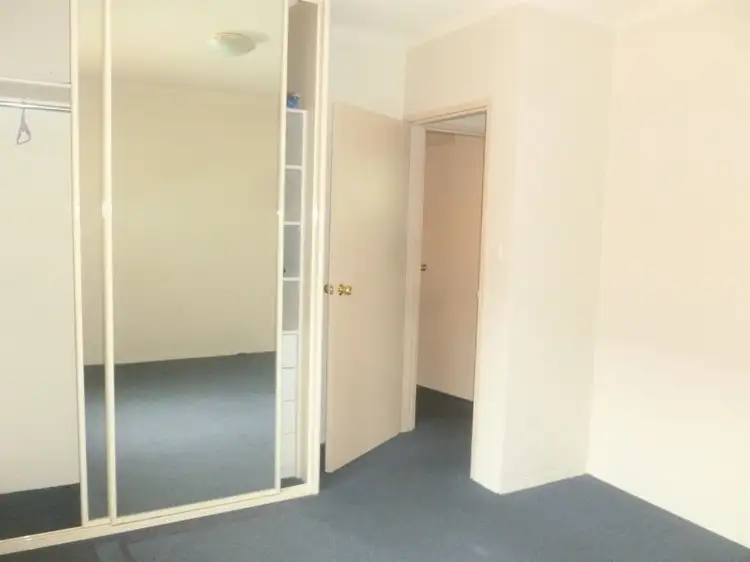 Fourth view of Homely unit listing, 10/5 St Albans Road, Kingsgrove NSW 2208