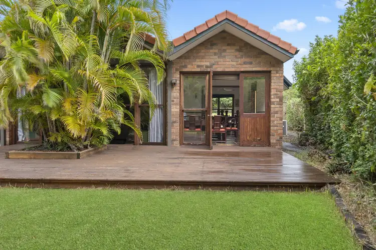 Seventh view of Homely house listing, 5 Bimini Court, Clear Island Waters QLD 4226