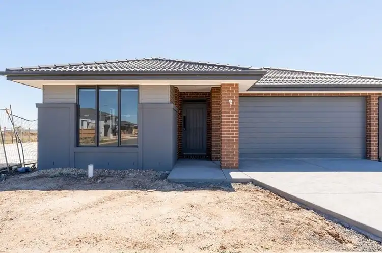 20 Ipswich Avenue, Werribee VIC 3030