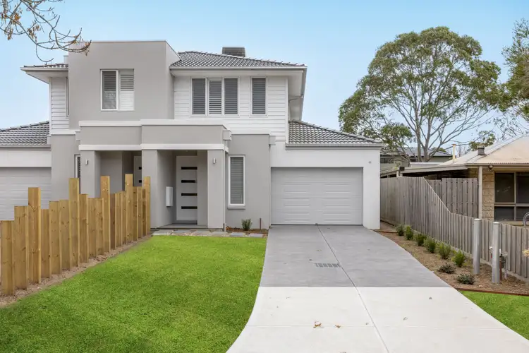 2/46 Swans Way, Capel Sound VIC 3940