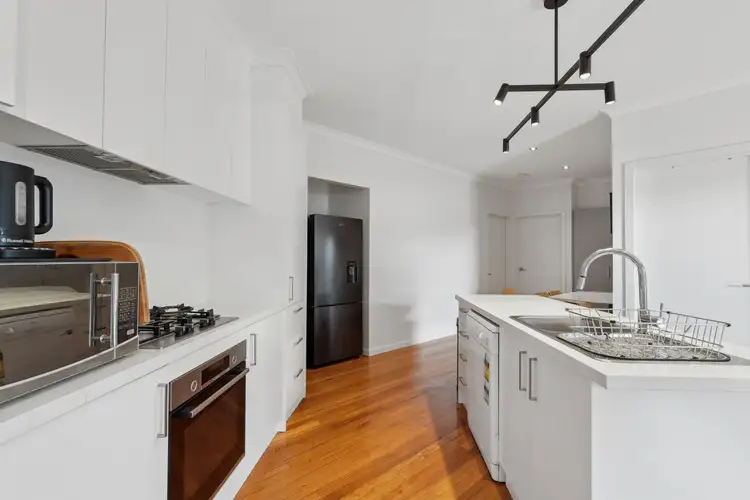 Fourth view of Homely unit listing, 3/209 Purinuan Road, Reservoir VIC 3073