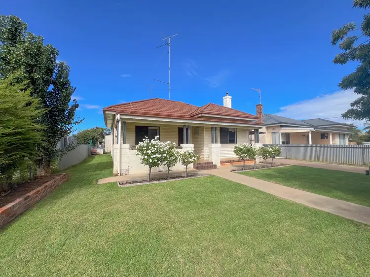 36 Gladstone Street, West Wyalong NSW 2671