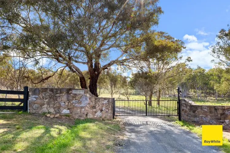 3 Darmody Place, Sutton NSW 2620