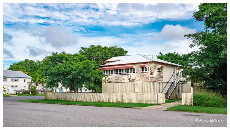 337 East Street, Depot Hill QLD 4700