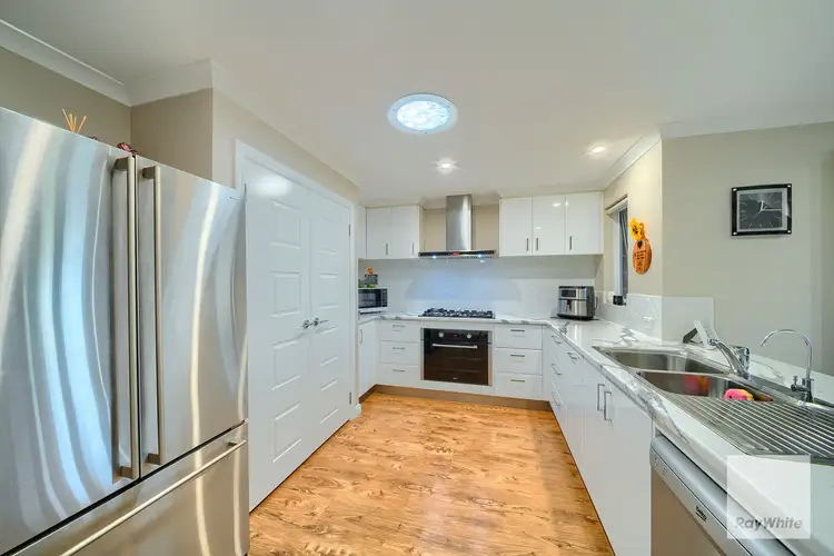 Fourth view of Homely house listing, 50 Hayward Crest, Yakamia WA 6330