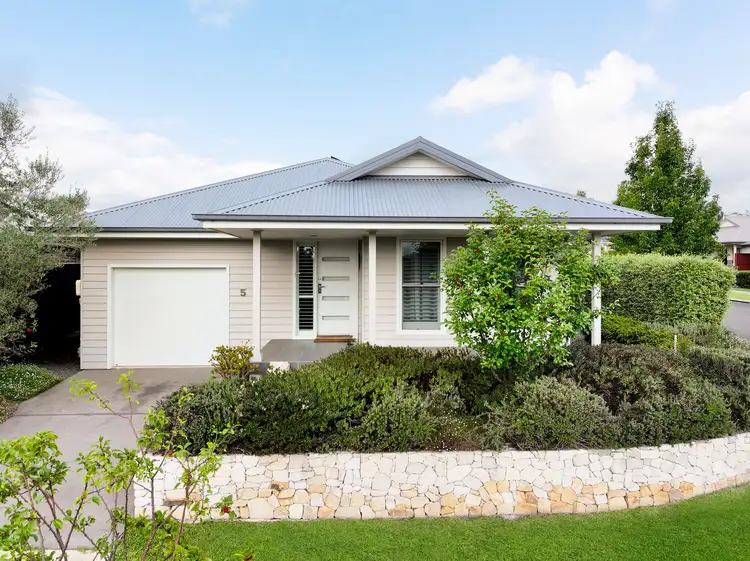 5 Wallis Avenue, Renwick NSW 2575