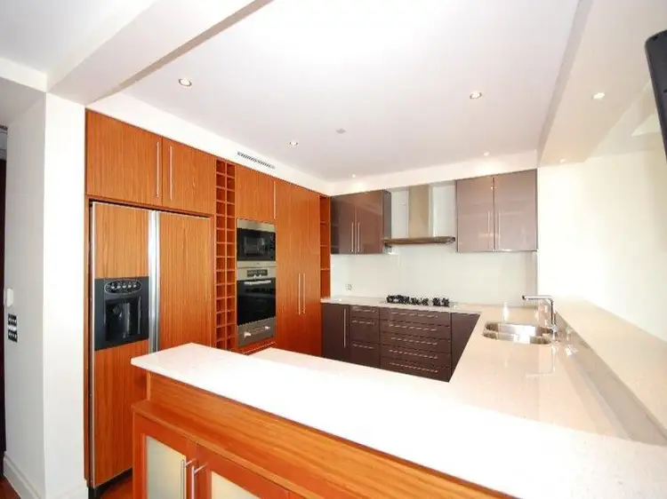 Third view of Homely apartment listing, 39 Castlebar St, Kangaroo Point QLD