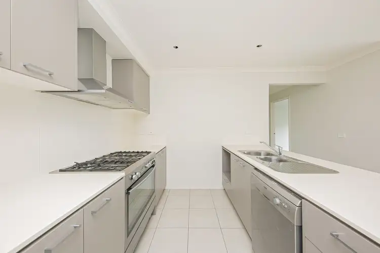 Fifth view of Homely house listing, 331 Settlement Road, Drouin VIC 3818