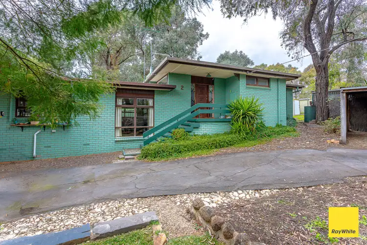 2 Boyd Street