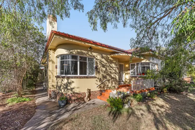 24 Ford Street, Ararat VIC 3377
