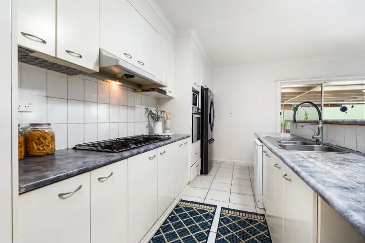 Third view of Homely house listing, 6 Dimbanna Court, Springdale Heights NSW 2641