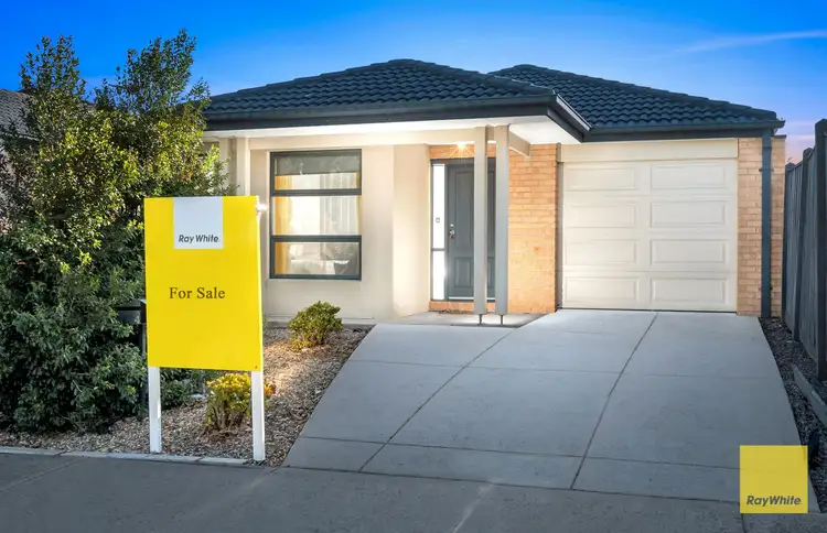 Second view of Homely house listing, 4 Vive Street, Tarneit VIC 3029