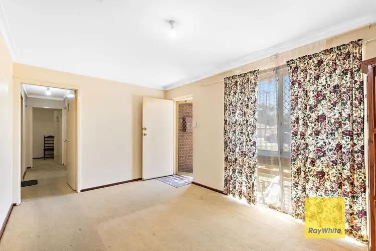 Second view of Homely house listing, 10 Parer Close, Thornlie WA 6108