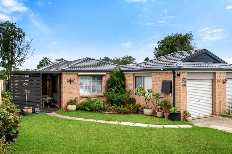 18A Sebastian Avenue, Rosemeadow NSW 2560