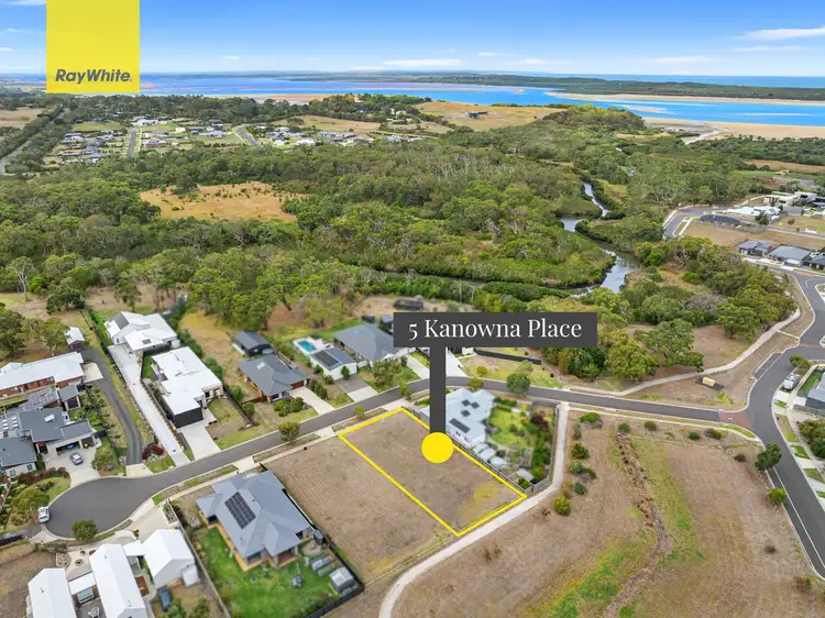 5 Kanowna Place, Inverloch VIC 3996