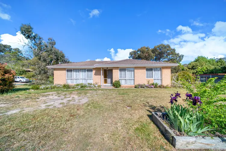 4 Mckid Court, Charnwood ACT 2615