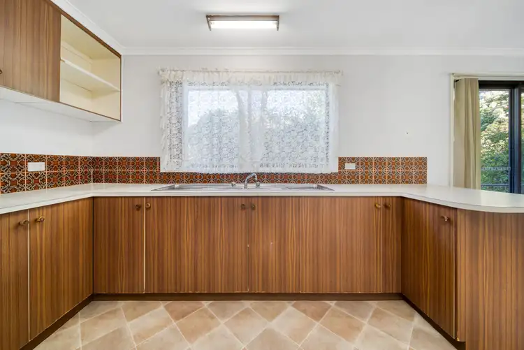 Sixth view of Homely house listing, 4 Mckid Court, Charnwood ACT 2615