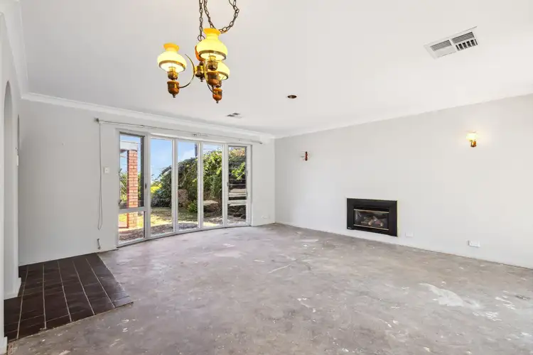 Seventh view of Homely house listing, 73 Tifera Circle, Kallaroo WA 6025