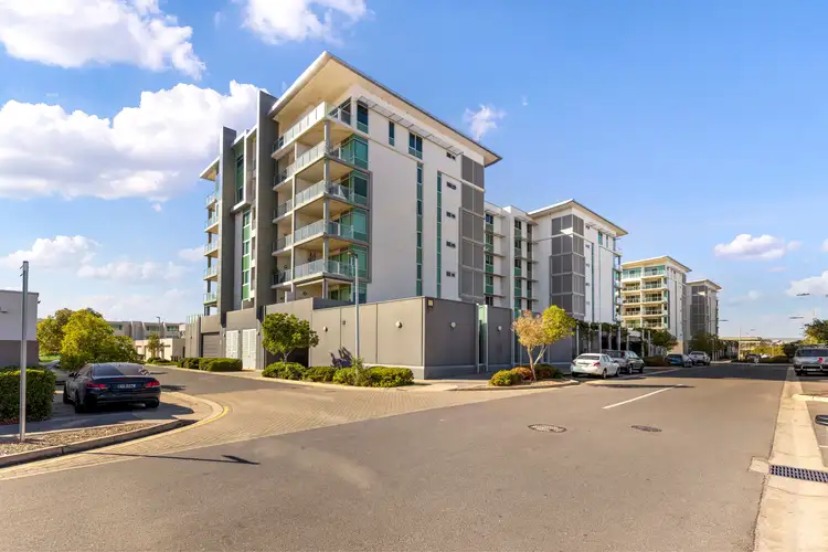 304/2-6 Pilla Avenue, New Port SA 5015