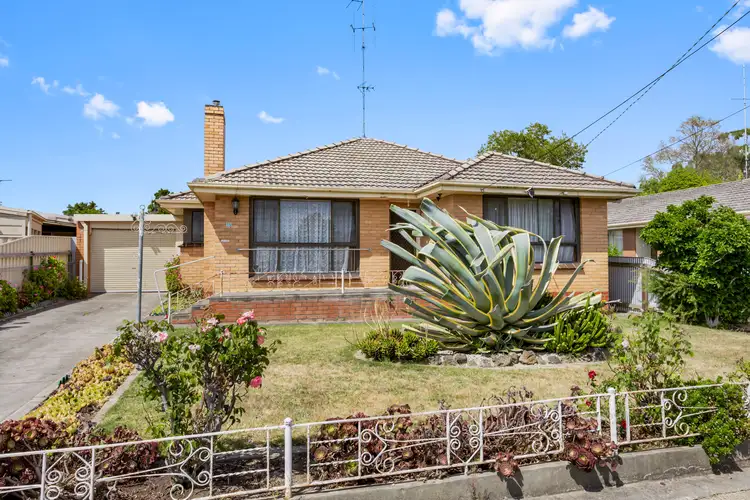 15 Ivanhoe Street