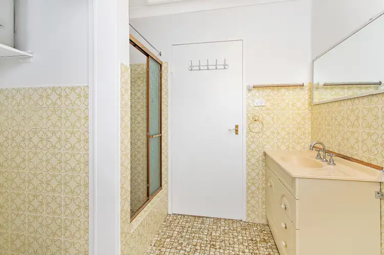 Fourth view of Homely unit listing, 1/10 Swan Place, Kiama NSW 2533