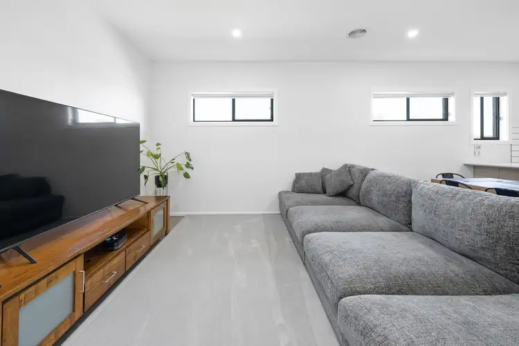 Sixth view of Homely house listing, 8 Rinella Way, Werribee VIC 3030