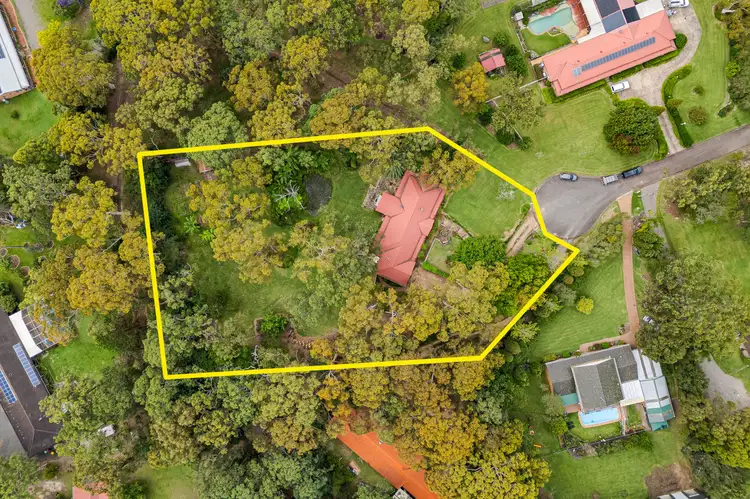 11 Colony Close