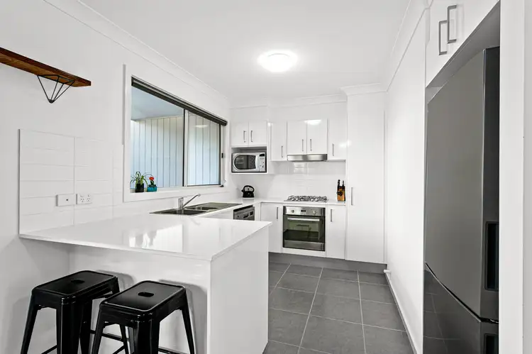 Third view of Homely villa listing, 1/31 Wattle Road, Flinders NSW 2529