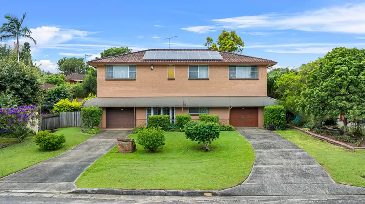 3 Moorhead Drive