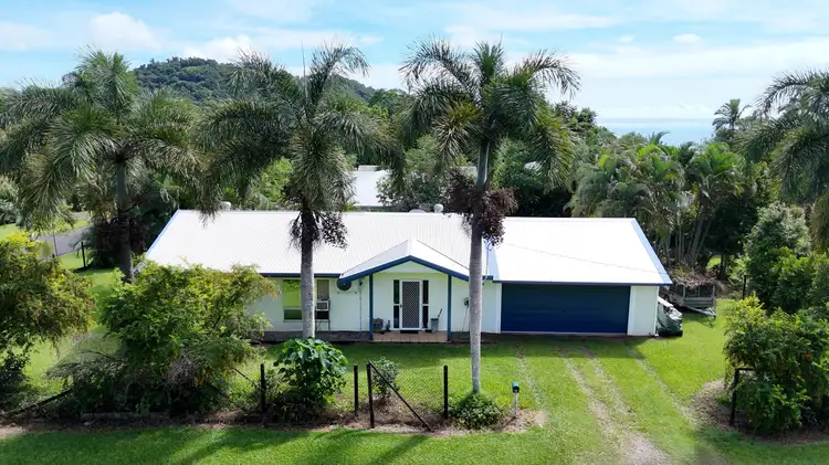28 Cutten Street, Bingil Bay QLD 4852