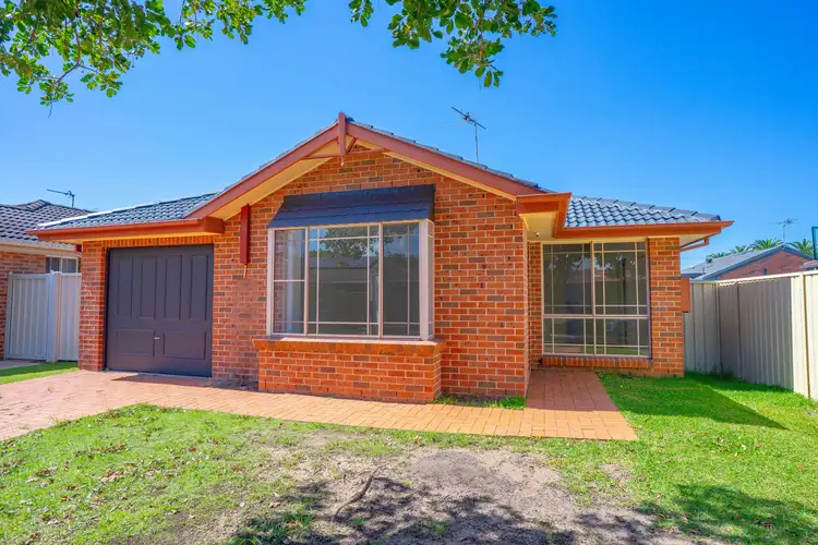 Main view of Homely house listing, 4 Hollingsford Crescent, Carrington NSW 2294