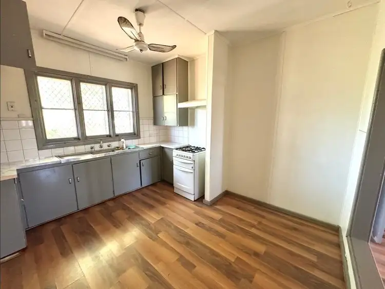 Seventh view of Homely semi-detached listing, 50 Bottlebrush Crescent, South Hedland WA 6722