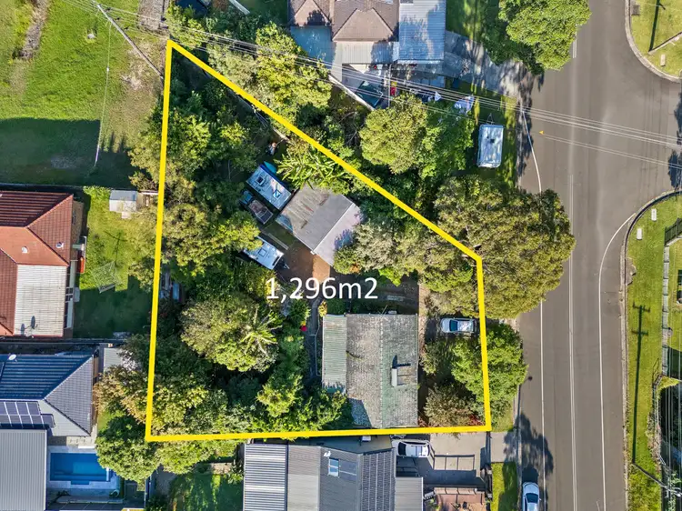 25 Simpson Parade, Albion Park NSW 2527