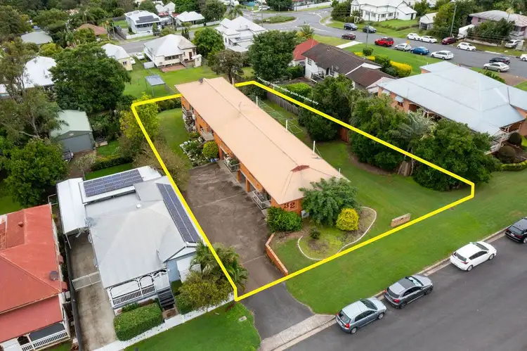 32 PARK Street, Ipswich QLD 4305