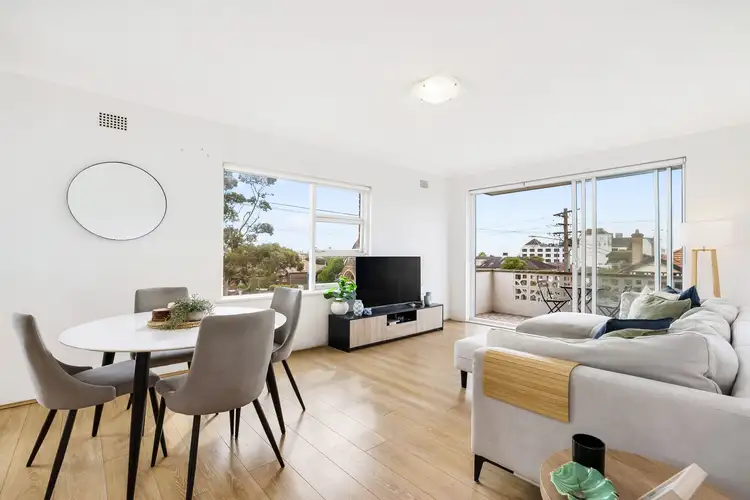 2/24 Carr Street, Coogee NSW 2034