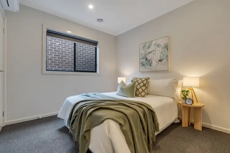 Sixth view of Homely house listing, 5 Northampton Way, Donnybrook VIC 3064