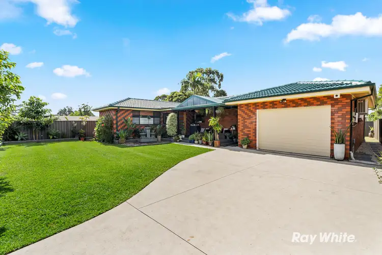 39 Lovegrove Drive, Quakers Hill NSW 2763