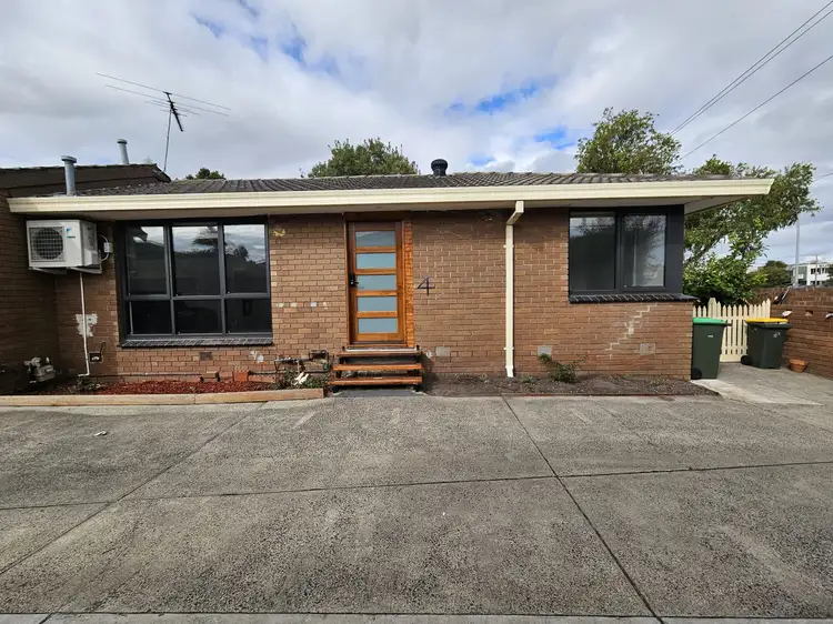 4/2 Nina Court, Bentleigh East VIC 3165
